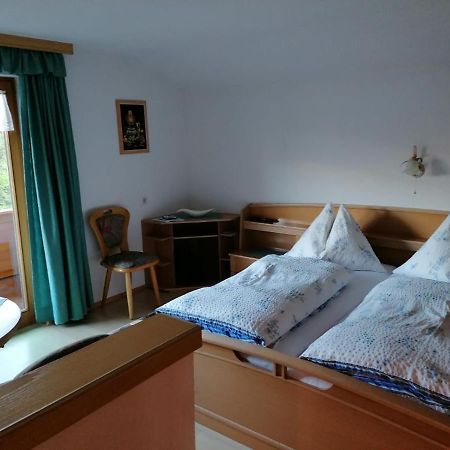 Appartement Haus Friedl à Sankt Ulrich am Pillersee Extérieur photo